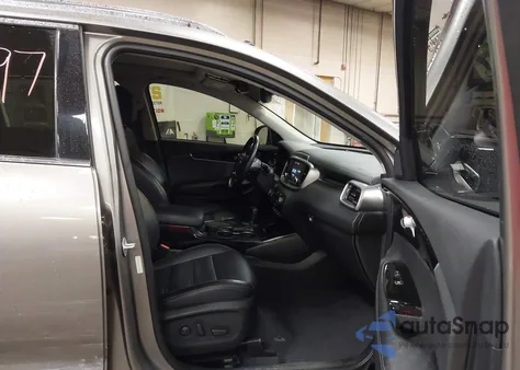 2019 Kia Sorento 3.3L Sx из США, поврежденный, VIN 5XYPKDA54KG507684